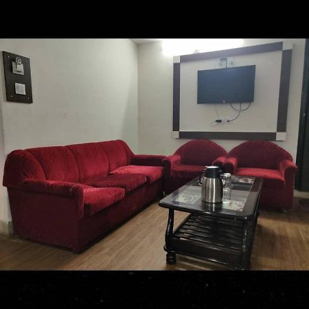 Hotel Vaidehi Удайпур Екстериор снимка